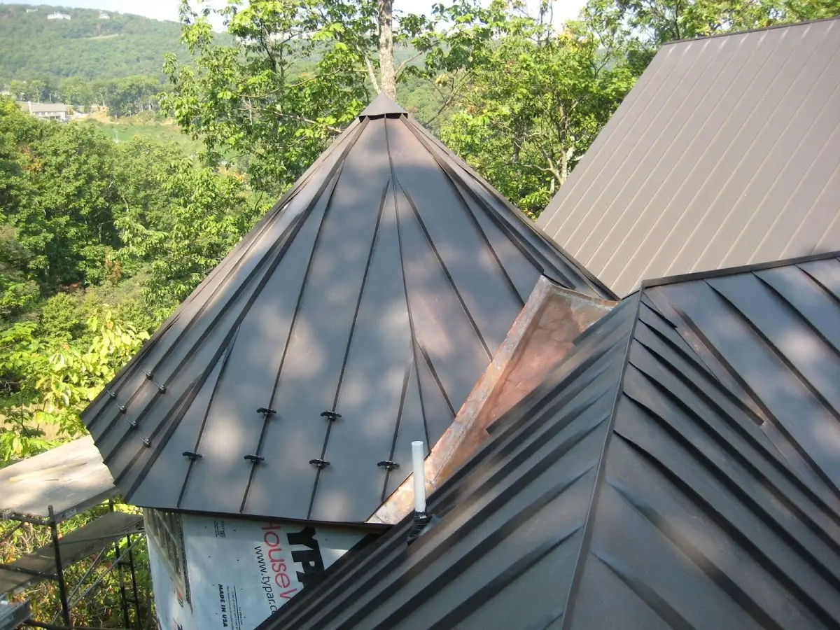 Professional Roof Tarp Installation by Craftsman Roofing in Belfast
